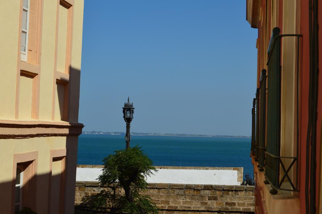 Apartamento El Baluarte Cádiz Eksteriør billede