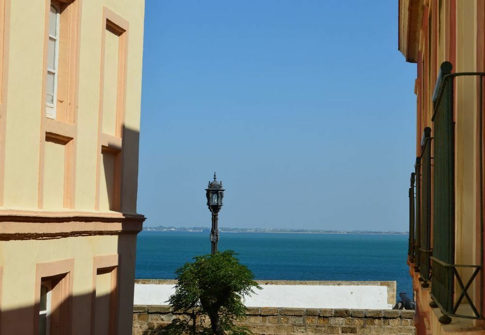 Apartamento El Baluarte Cádiz Eksteriør billede